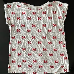 Disney parks womens minnie mouse shirt